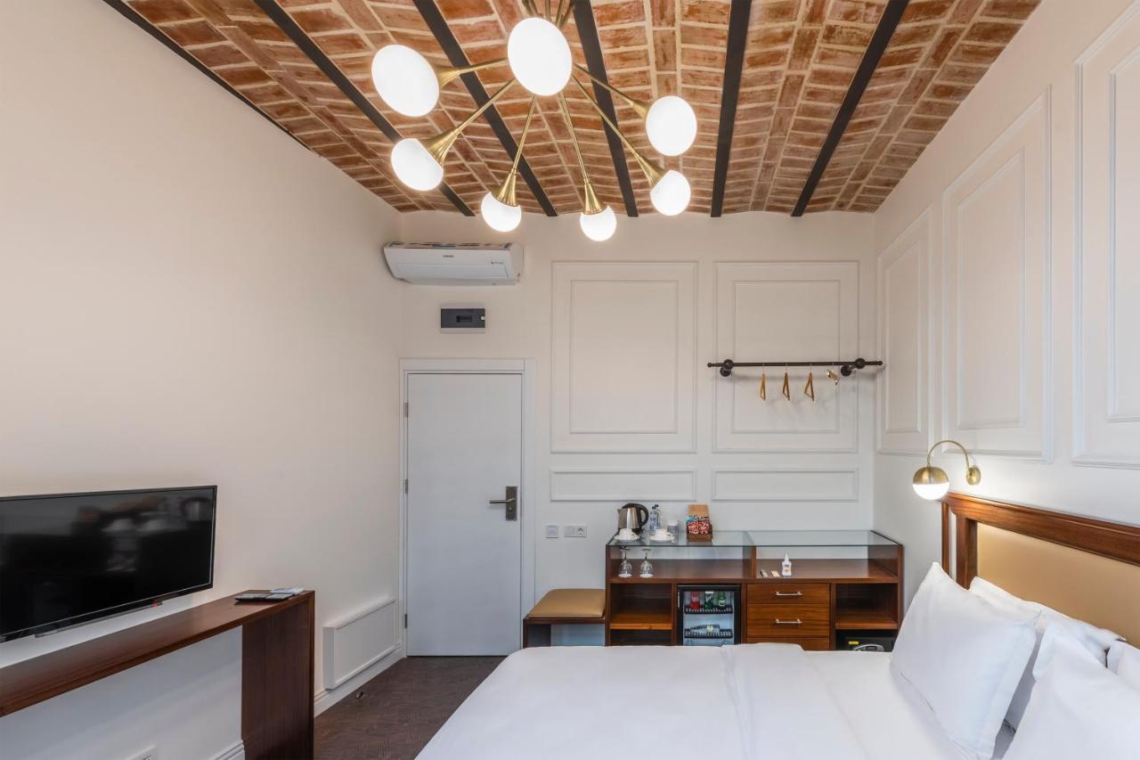 Peranox Boutique Hotel Istanbul Exterior photo
